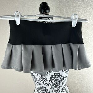 SHEIN Two Toned Lined Mini Skort Skirt XS